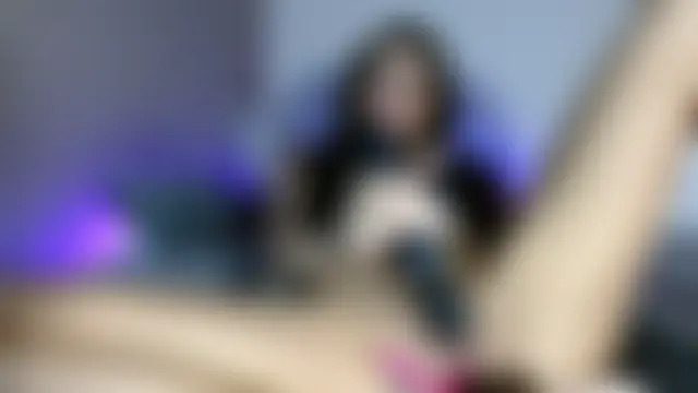 Miaaa95's Live Sex Cam Show