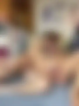 TrenaAnne's Webcam Show