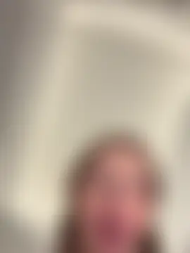 kira_mia's Live Sex Cam Show