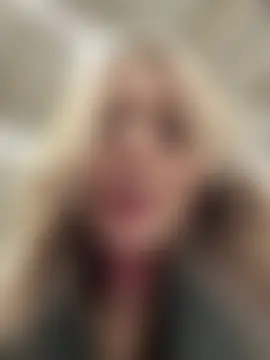 LoraaDoll's Webcam Show