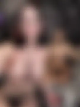 EVILYN's Live Sex Cam Show