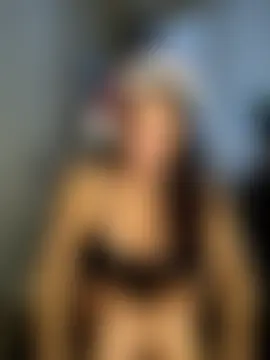 HOTWIFEVenessa69's Live Sex Cam Show