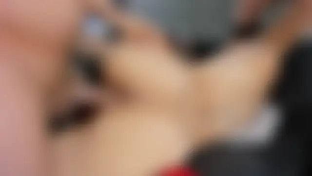 Soffy_sexzone18's Webcam Show