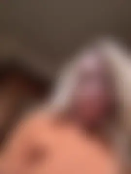 Milf-N-Kookies' Live Sex Cam Show