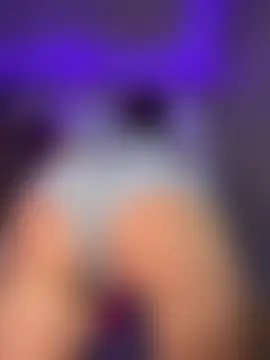 Cutiepiespanks' Live Sex Cam Show