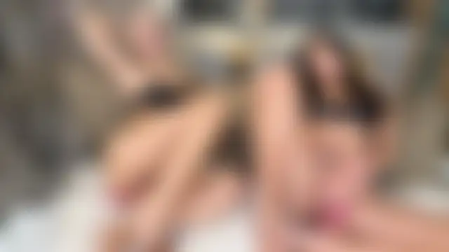 eva_m1racle_'s Live Sex Cam Show