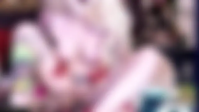 Ivey_Strigoi's Live Sex Cam Show