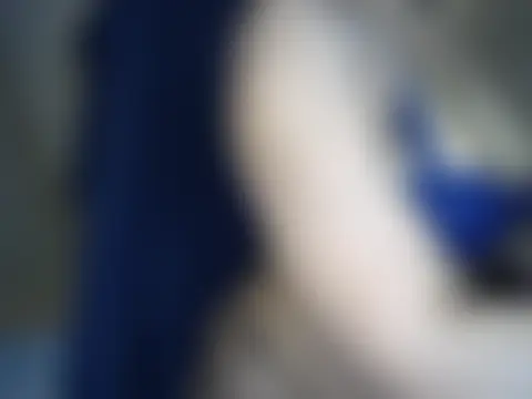 curvyslx's Live Sex Cam Show