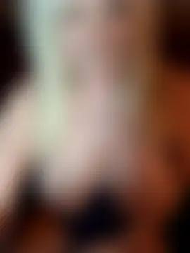 Bouncy-Bella28X's Live Sex Cam Show