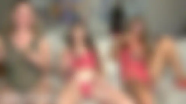 boomboomr00m's Webcam Show