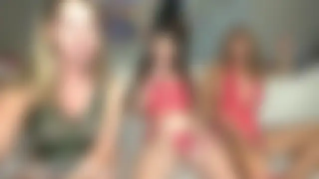 boomboomr00m's Webcam Show