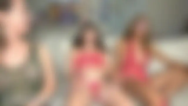 boomboomr00m's Webcam Show