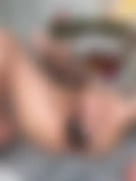 mc-Olivia's Live Sex Cam Show