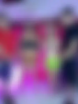 royalgirls_x's Webcam Show