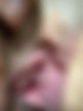 latinahorny11's Webcam Show