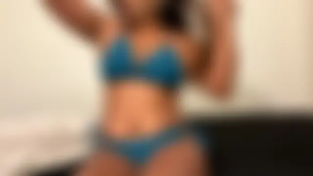 Sudu_Araliya_'s Webcam Show