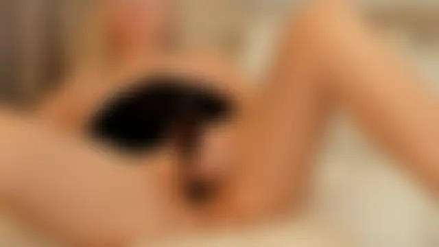 DivineJanyne's Live Sex Cam Show