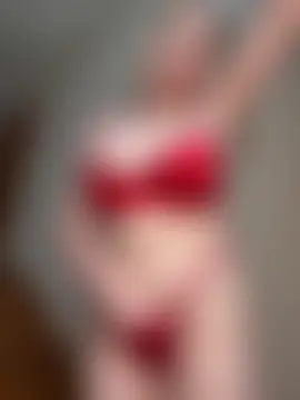 HugeBoobsAlice's Live Sex Cam Show