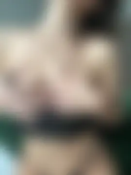 tina1your1's Live Sex Cam Show