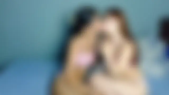 strawberrymia68's Webcam Show