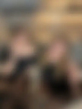 Nura_n_Sarah's Live Sex Cam Show