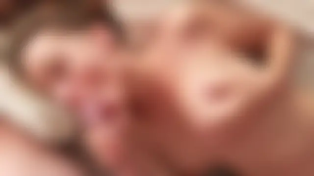 crazy_gerls' Webcam Show