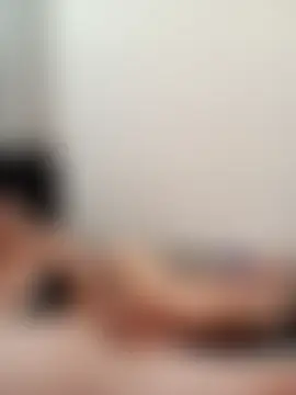 Aleioji10's Live Sex Cam Show