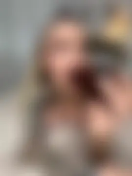 mc-Olivia's Webcam Show