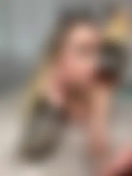 mc-Olivia's Webcam Show