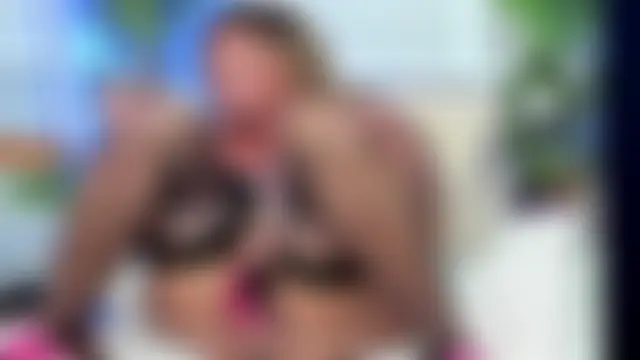 musclemama4u's Webcam Show