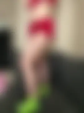 CreamedKitten's Webcam Show