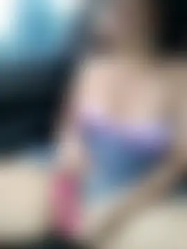 roxyrougee's Live Sex Cam Show