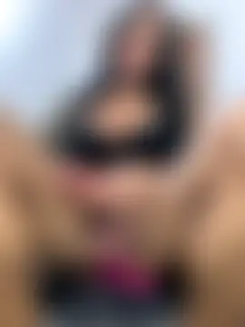 _Crystal_evains' Live Sex Cam Show