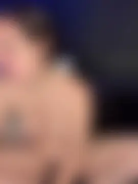 chellerayy's Webcam Show