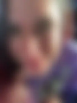 YourQueen18's Webcam Show