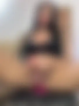 _Crystal_evains' Webcam Show