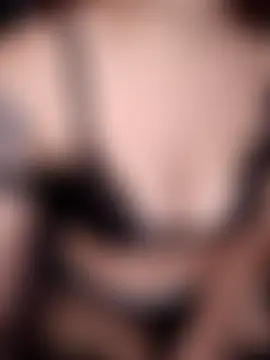 SilvyaStar's Live Sex Cam Show