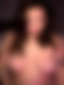 LanaLouuBear's Webcam Show