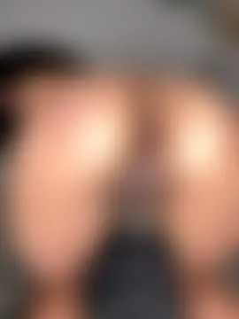 Kiki_hammyy's Webcam Show