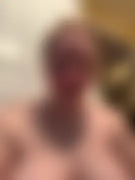 GingerSnap33's Webcam Show