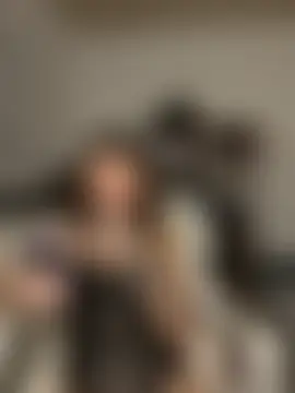 Izy_cute_'s Live Sex Cam Show