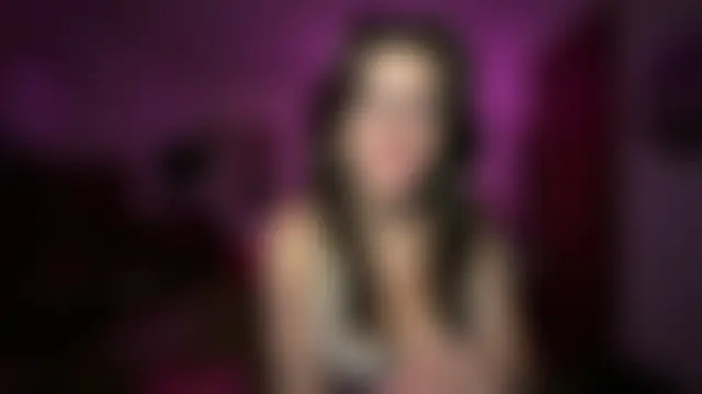 GennaJames' Webcam Show