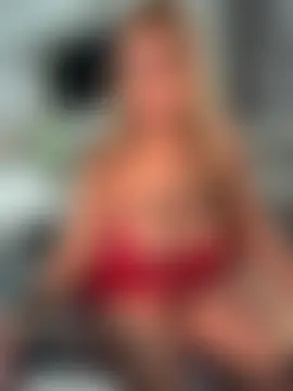 Bigbuttbrooklynn's Live Sex Cam Show