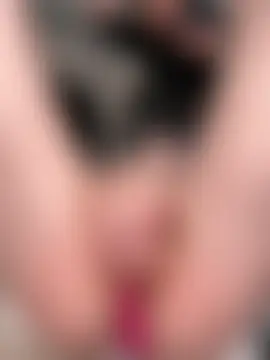 kevin_hotgirls' Live Sex Cam Show