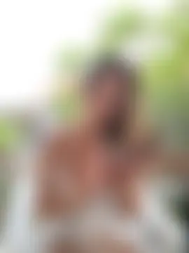 Bella-Grace's Live Sex Cam Show