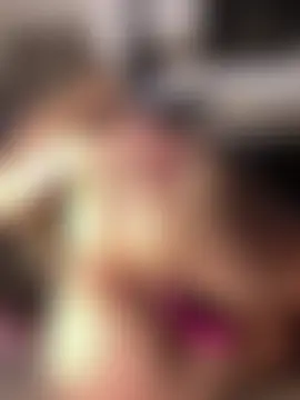 MiaWhitePink_'s Webcam Show