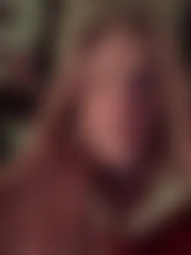 GoldenFlameGoddess' Live Sex Cam Show