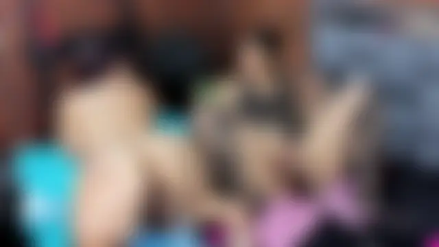 Couple_Gold69's Webcam Show