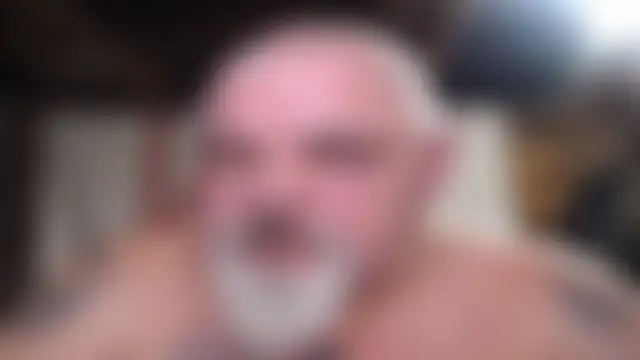 Newfiesausage1972's Webcam Show