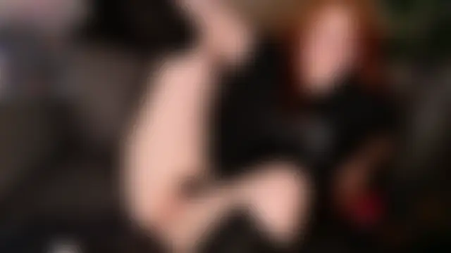 Strawberryfoxx's Webcam Show